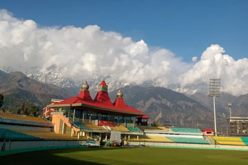 Chandigarh with Dharamshala (Mcleodganj) Tour